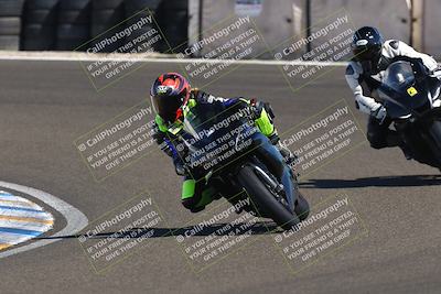 media/Sep-21-2025-TrackDaz (Sun) [[277c75b276]]/C Group/240pm (Turn 6)/